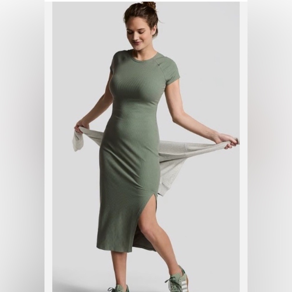 PINK Victoria's Secret Green Ribbed Maxi Dress
